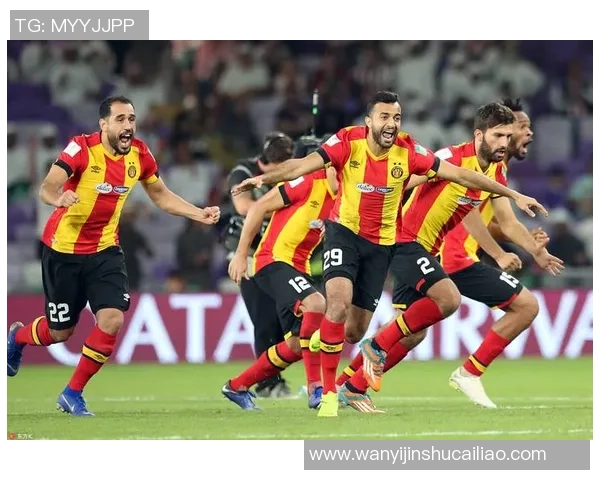 足球控球大师：盘点那些足坛控球最稳的球星及其精彩表现